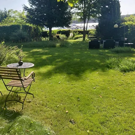 Appartement With Terrace Zeuthen