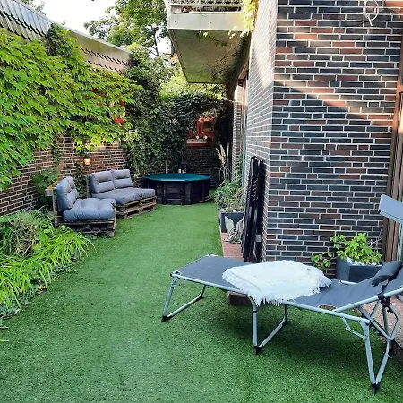 With Terrace Appartement