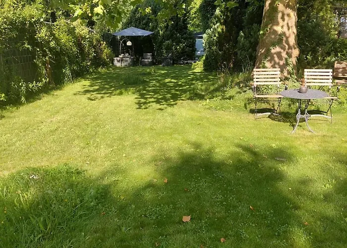 Daire With Terrace Zeuthen